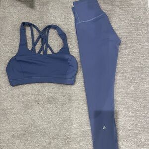 Lululemon blue leggings and bra PERFECT condition